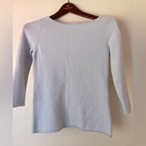 Neiman Marcus 100% cashmere sweater XS